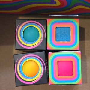 4 NeeDoh Squishies Mini Size 2-Twirl Glob And 2-Cool Cubes Perfect Packaging